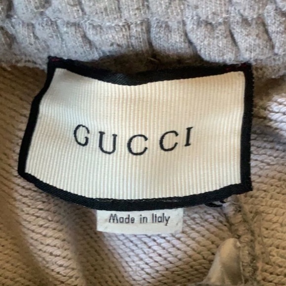 Grey Cotten Gucci sweats, very comfortable. - Picture 3 of 3